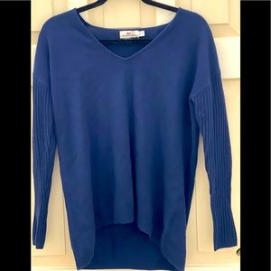 VINEYARD VINES BLUE V-NECK SWEATER